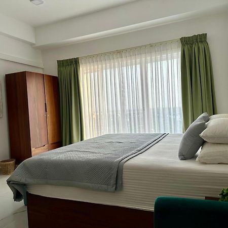 Ocean Breeze Hotel Residencies Britlanka Apartments Νεγκόμπο Εξωτερικό φωτογραφία