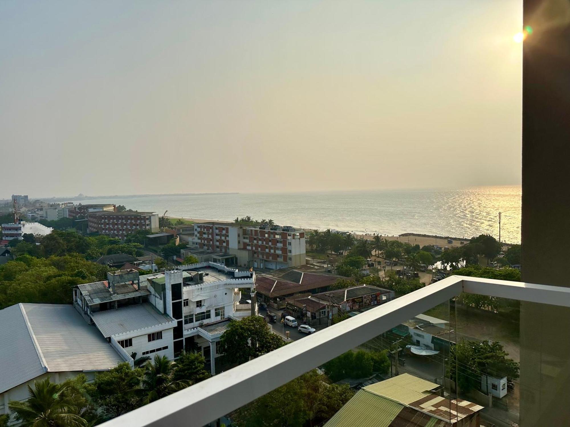Ocean Breeze Hotel Residencies Britlanka Apartments Νεγκόμπο Εξωτερικό φωτογραφία