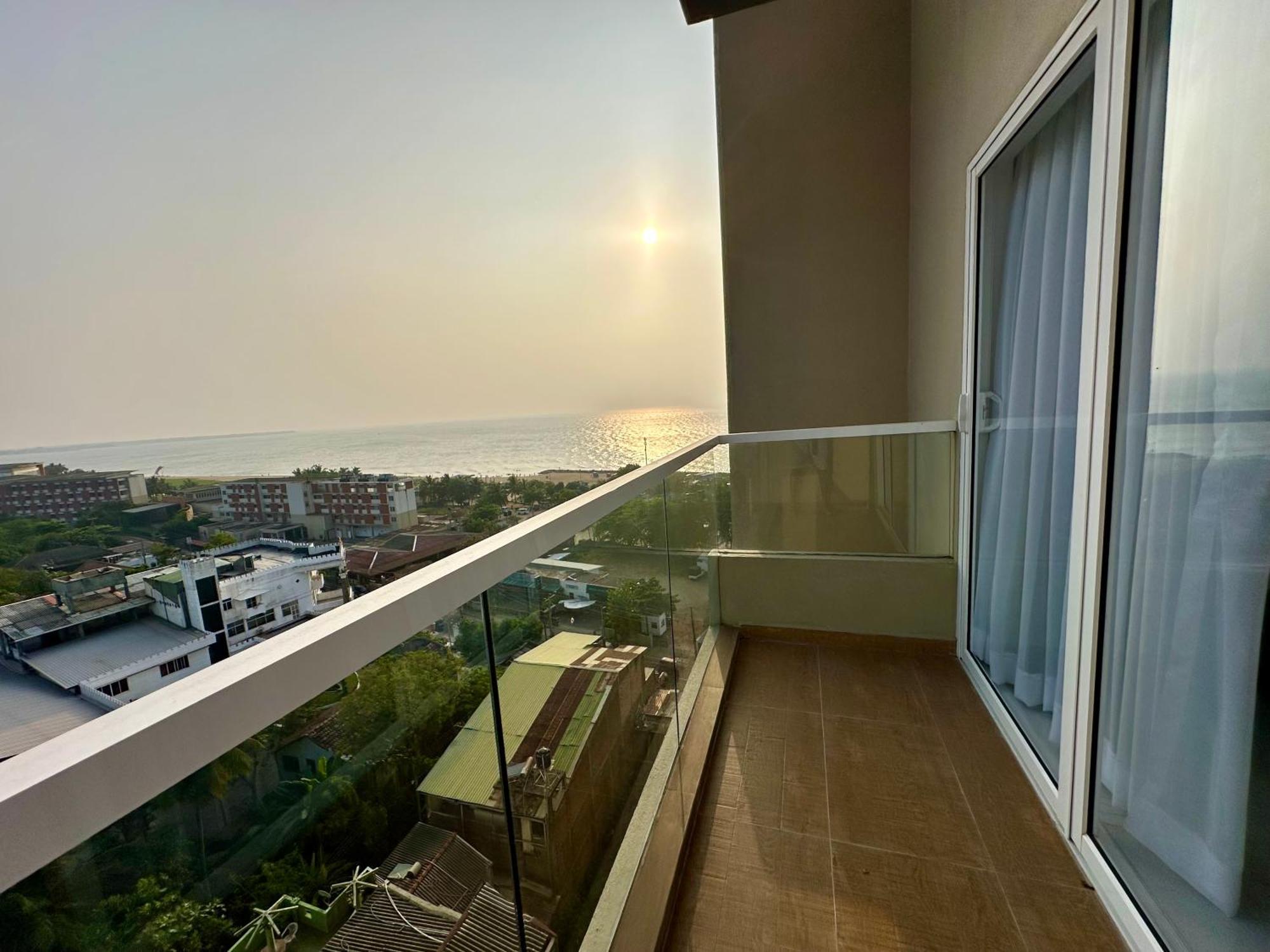Ocean Breeze Hotel Residencies Britlanka Apartments Νεγκόμπο Εξωτερικό φωτογραφία