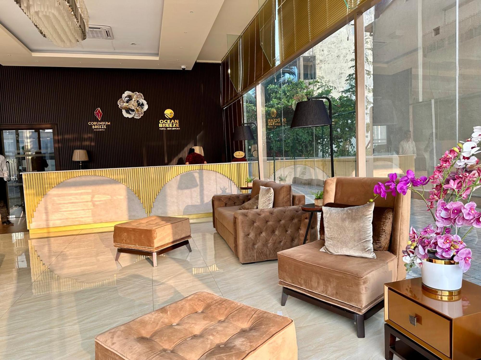 Ocean Breeze Hotel Residencies Britlanka Apartments Νεγκόμπο Εξωτερικό φωτογραφία